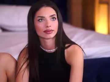 lalaroze on Chaturbate