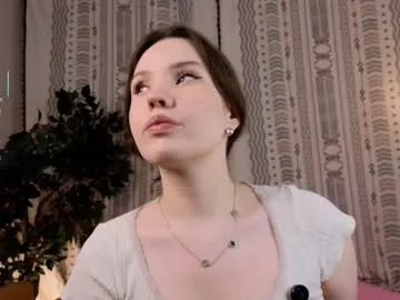 little_poetry on Chaturbate