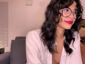 lovely_allys on Chaturbate
