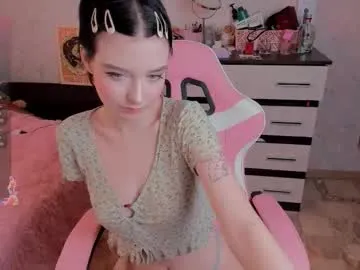 margopink — GOAL: take off top+cream on tits [174 tokens remaining] im Margot^^my fav vib 10,17,44.90,111 #new #teen #smalltits #skinny #young