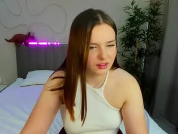 maria_reiiden — GOAL: tongue close to the camera [13 tokens remaining] Welcome to my room! #18 #bigboobs #bigass #nonude #new