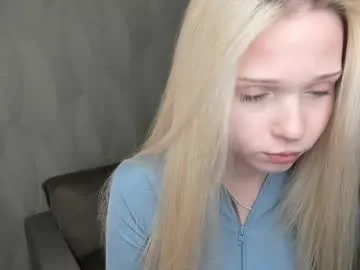 mikaelataron on Chaturbate