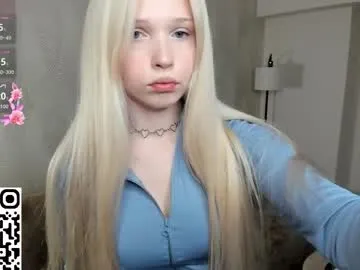 mikaelataron on Chaturbate