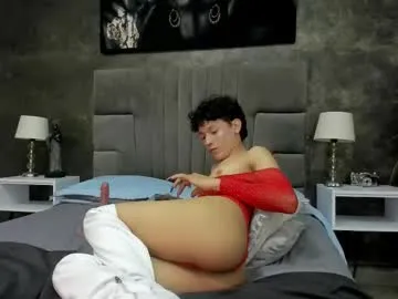 morgan_ward — GOAL: Suck a dildo [90 tokens remaining] Welcome to my room! #new #young  #cum #twink #Femboy