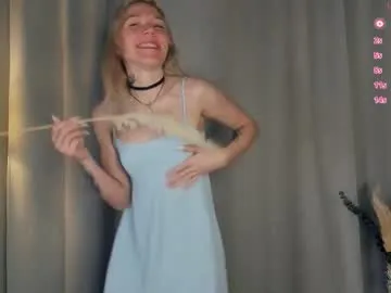 myviolet_rush on Chaturbate