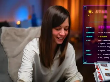 newchloe18 on Chaturbate