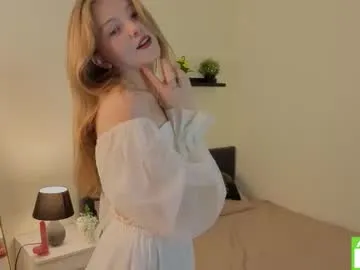 patricia_perry — GOAL: massage under my top+water boobs [93 tokens remaining] Welcome to my room! I`m Vicki, newbee here, but let`s make some fun! ^^ #new #18 #shy #teen #natural