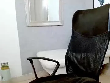 rogers_p — turn me on and make me CUM! #cum #muscle #smoking #bigdick #master [0 tokens remaining]