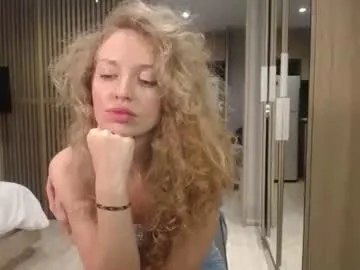 sashasweetsasha — Sashasweetsasha's room #mature #milf #blonde #roleplay #fit