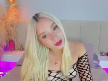 sofia_pamela — Riding like if are you this torso, cum on me || Fav tips patterns  25-33-44-100 - Multi Goal: DOMI IN CLIT + CUM  [469tk each Goal] #latina #blonde #bbc #cute #squirt