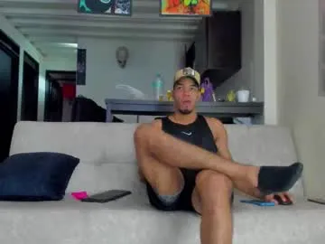 straight__friends on Chaturbate