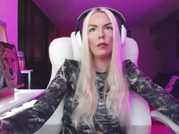 tinykylie — Happy monday<3Goals cat and dog spayed and cat lump/ dog nails done [lovense] on - Tip to make me feel good #lovense , #shy , #bigboobs , #gaming , #young