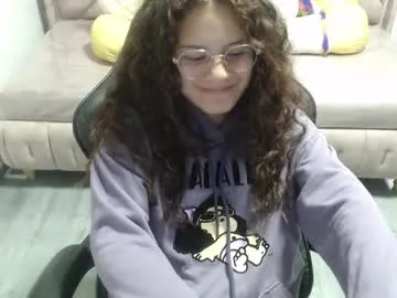 velvet_moon_v on Chaturbate