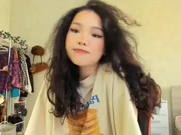 wastforu — lovense inside [167 tokens left] #asian #teen #bigass #18 #shy