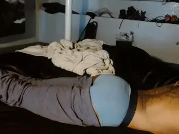 xxxjrstrokesxxx on Chaturbate