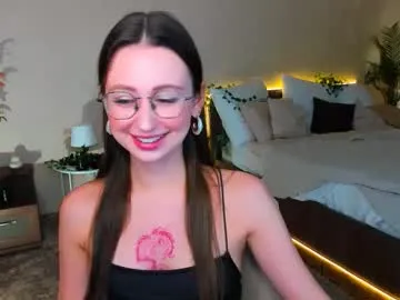 yourlovelystoryy — GOAL: sexy dancinge #tease #brunette #SPH #erotic #stockings [55 tokens remaining]