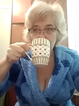 52MiaLove02 — Freechat on StripChat