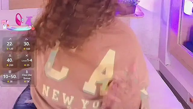 _nickypurple_ on StripChat