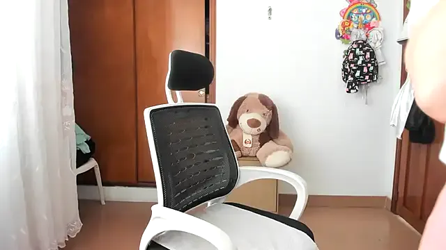 Adele_johnsonn1 on StripChat