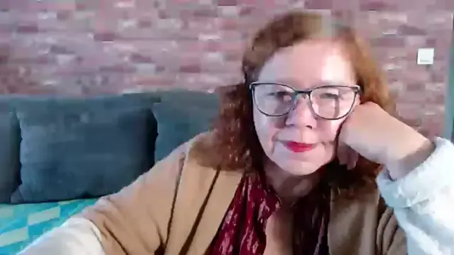 Adelewildx on StripChat