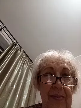 Anatolia5961 on StripChat 