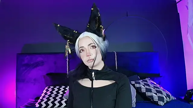 Aylen_darkmoor — nipple clamps + turn the machine