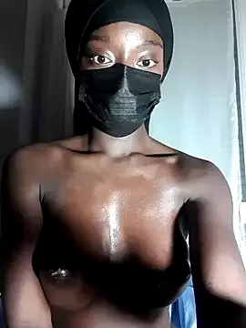 Bella_Binta on StripChat 