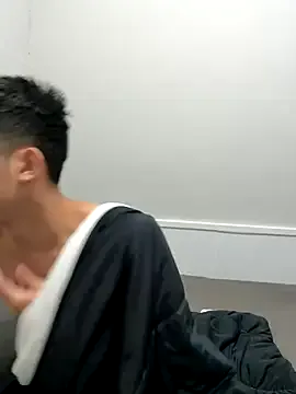 Benson18y — Freechat on StripChat