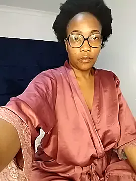 BigBootySimbax on StripChat 