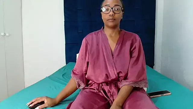 BigBootySimbax on StripChat 