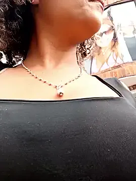 BiiancaEstradaa on StripChat