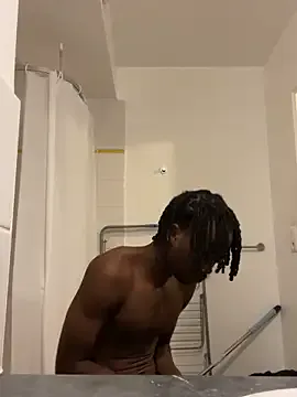 Blackbbcc23 — Big cum table