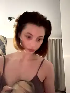 Camilla_Railian on StripChat