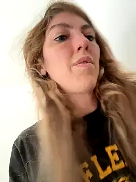 CelestialRuby on StripChat