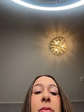 ChiaraSommer on StripChat