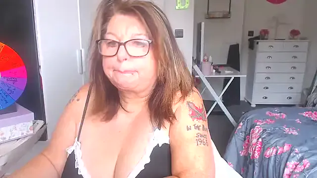 CougarBeccaX — OIL MY TITTIES X