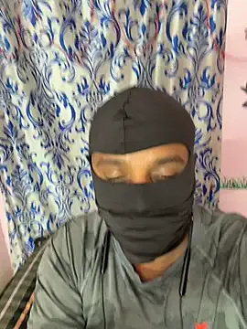 Couplejyoti01 on StripChat