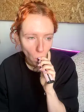 CutieBliss — Fingering pussy + 5 vids