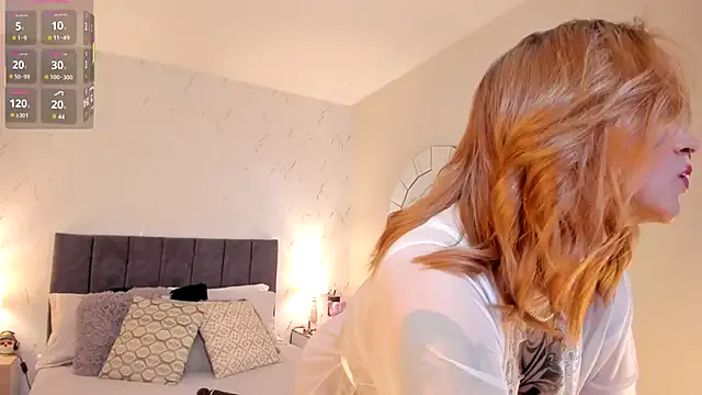 CyntiaAdams — Squirt in your mouth 