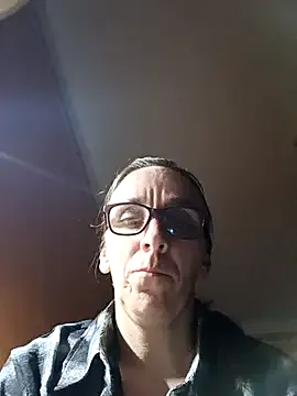 Dettybitch40 on StripChat 