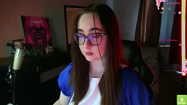 el_sweety — PUSSY TEASE + CAMELTOE