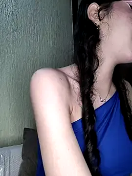 Emily-hottson — Slap ass