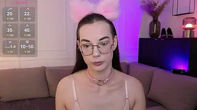 EmmaJakson on StripChat 