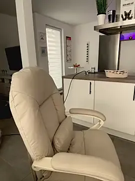 German_Milf — Boobs out Last tip