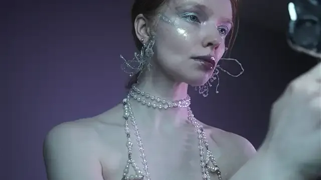 ginger_hugs — Freechat on StripChat