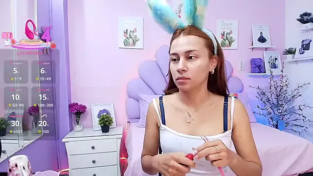 HannaPretthy on StripChat 