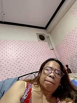 HotsexyNaughtysweetbaby on StripChat