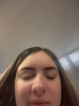 imlindapink on StripChat