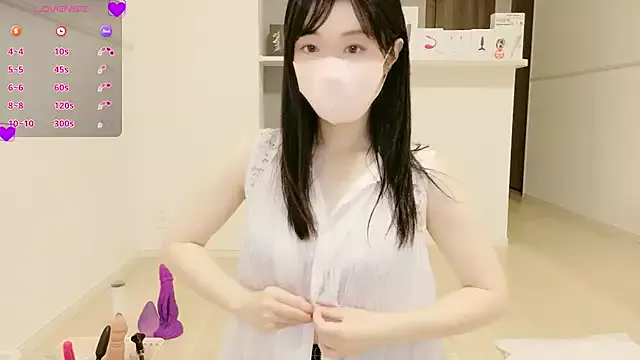 IORio2 on StripChat 