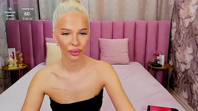 KailaCrystall — Show your breasts and caress them